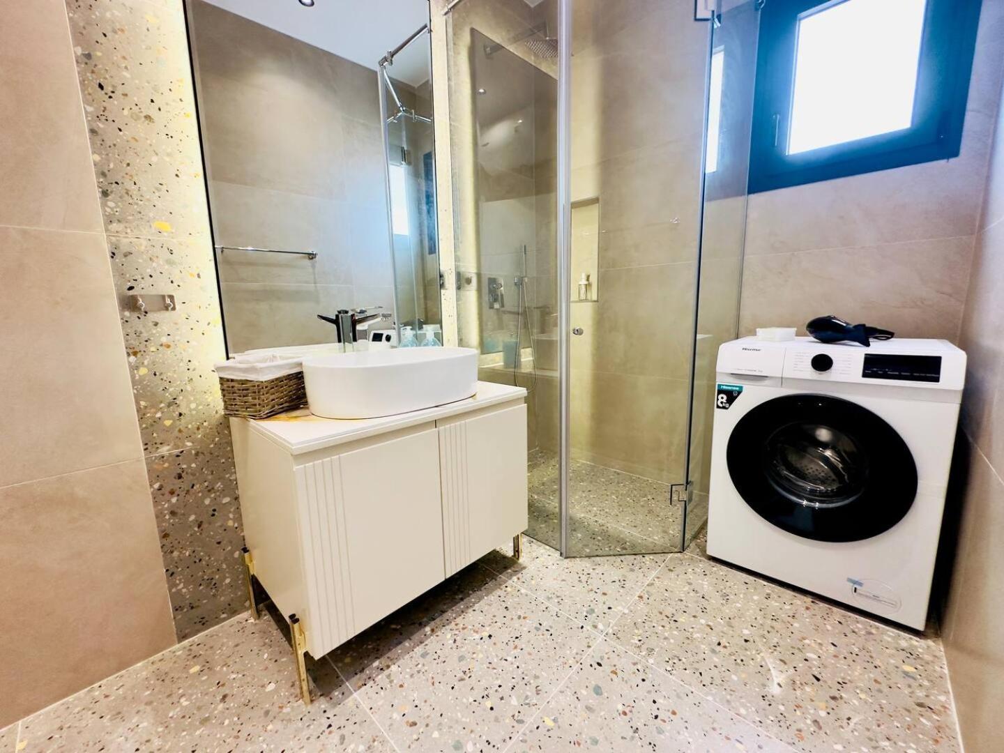 Apartment Sea View Luxury Penthouse,3rooms Vlore