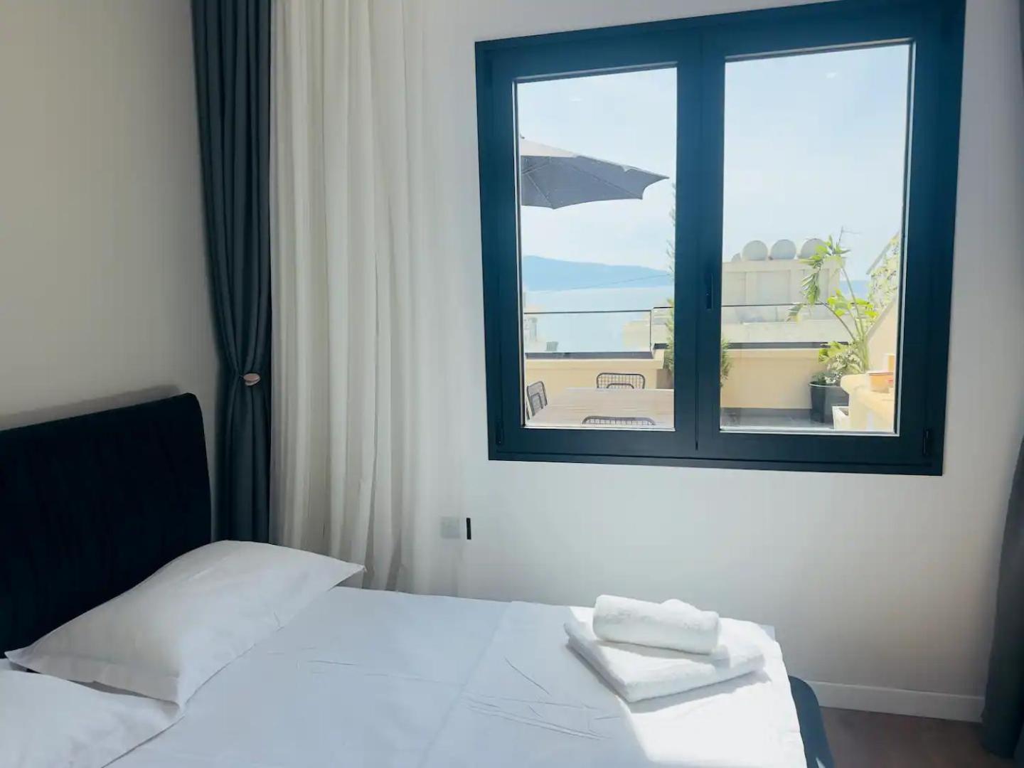 Sea View Luxury Penthouse,3rooms Vlore
